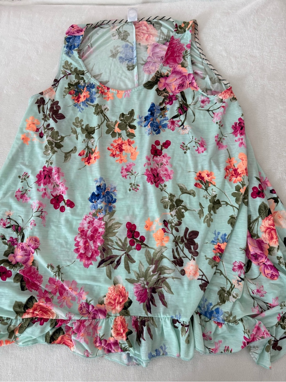 Honeyme Sleeveless Mint Floral Tank with Ruffled Hem Size Medium E15
